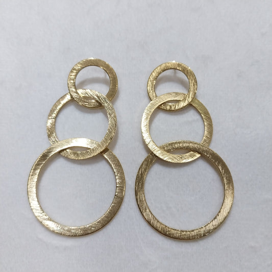 Pendiente Círculo de luna cepillado